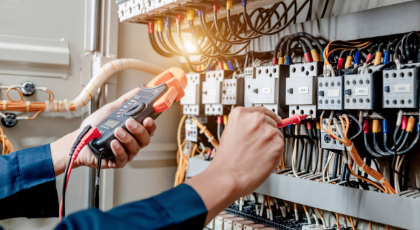 Professional Electrician in North Fort Lewis, WA